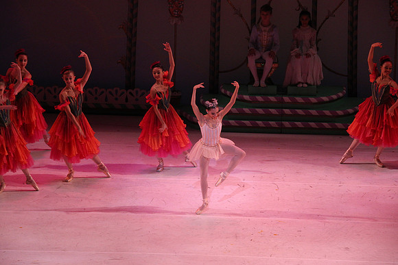 20141229_Nutcracker_WPB_Flowers__CG3P2220