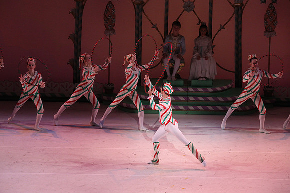 20141229_Nutcracker_WPB_Hoops_CG3P1483