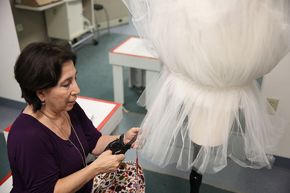 20150901_Fitting_Swan_Lake_Wardrobe_IMG_6253