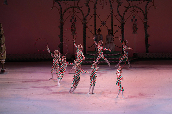 20141229_Nutcracker_WPB_Hoops_CG3P1346