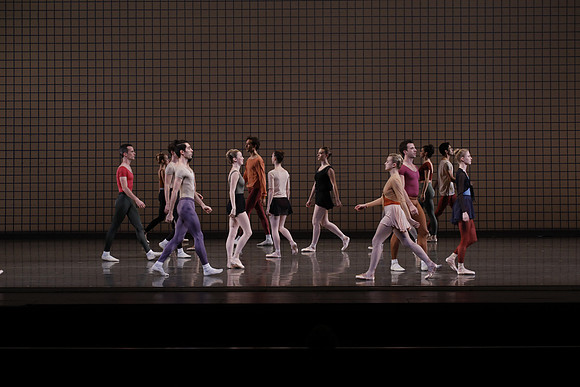 20170113_Glass_Pieces_no Makeup_DR_MCB_Arsht__73A0392