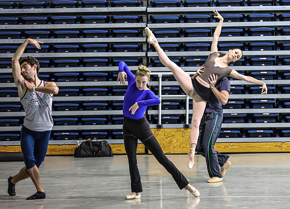 20150821_Year_of_The_Rabbit_Justin_Peck_Rehersal_075A3975