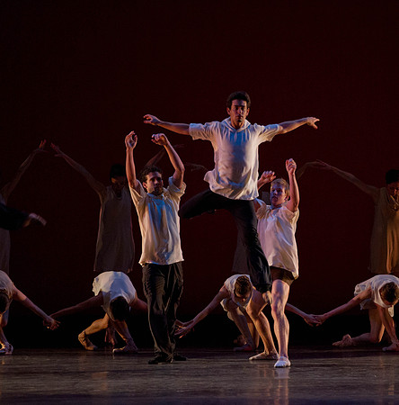 7065A_DG_Synphonic_Dance_Alexie_Ratmansky_MCB_FL_AL1B9645
