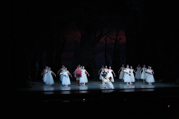 20161021_MCB_Giselle_Act2_Preformance_Arsht_9C7C0090