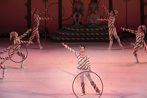 20141229_Nutcracker_WPB_Hoops_CG3P1498