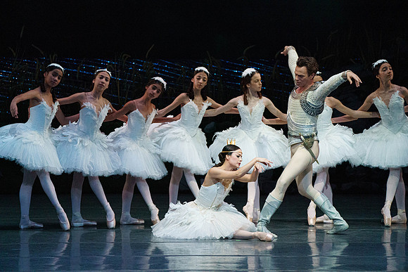 Swan Lake 2 Cast  for Amber double cheque it Tricia 0939-2