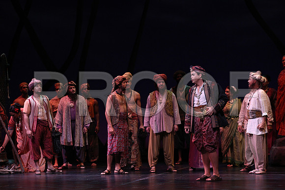20150226_The_Pearl_Fisher_Act_29C7C0709