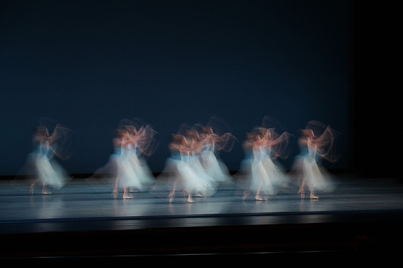 20170113_Seranade_Motion_Blur_PR_9C7C0074