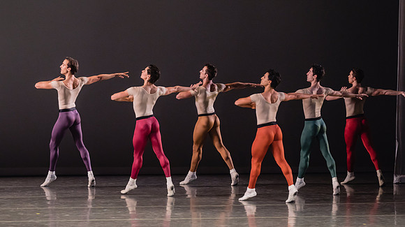 20170113_Glass_Pieces_Akhnaten_PR_MCB_Arsht_73A0814