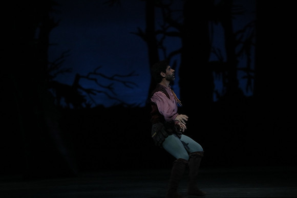 20161020_MCB_Giselle_Act2_DRDA_Arsht_73A5947
