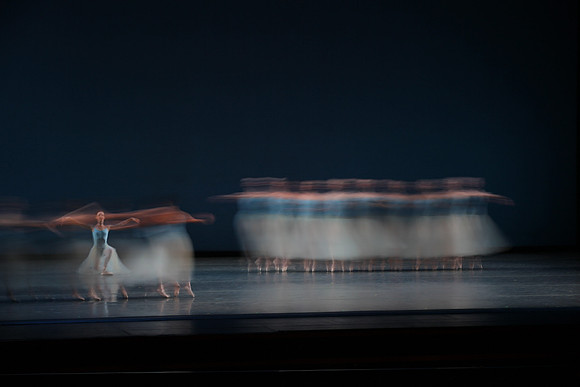 20170113_Seranade_Motion_Blur_PR_9C7C0230