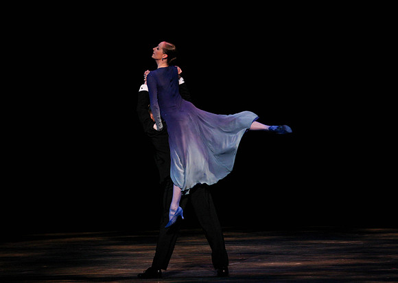 20150108_MCB_9_Sinatra_Dress_Hear_the_Dance_CG3P0474
