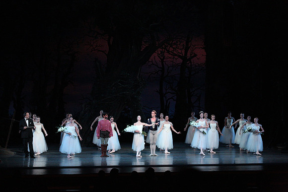 20161021_MCB_Giselle_Act2_Preformance_Arsht_9C7C0126