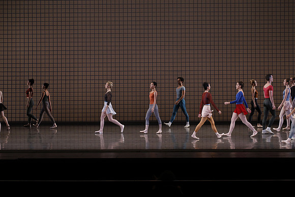 20170113_Glass_Pieces_no Makeup_DR_MCB_Arsht__73A0397