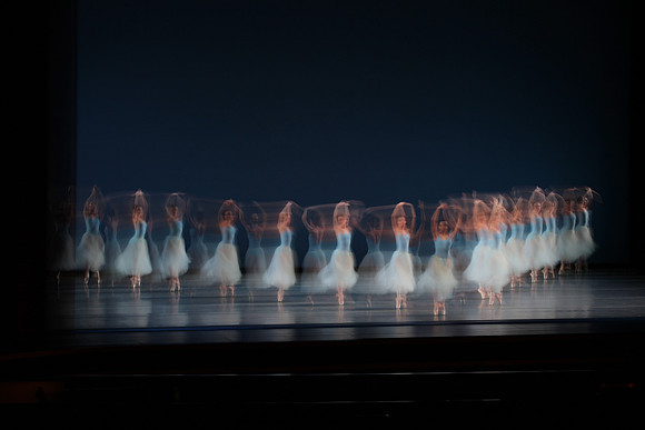 20170113_Seranade_Motion_Blur_PR_9C7C0313