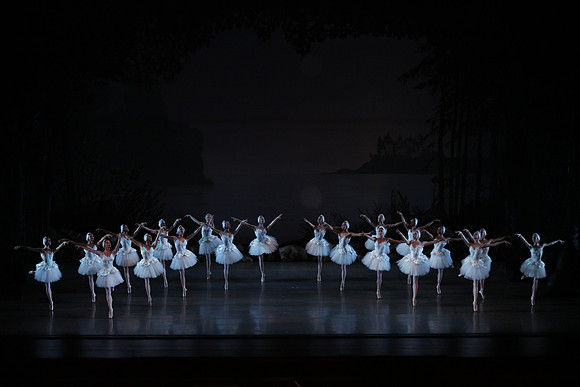20151022_MCB_Swan_Lake_DR_WD_Arsht__75A6978