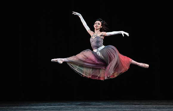 20180405_La Valse_Balanchine_Ravel__73A4345