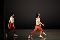 20170113_Glass_Pieces_Akhnaten_PR_MCB_Arsht_73A0683