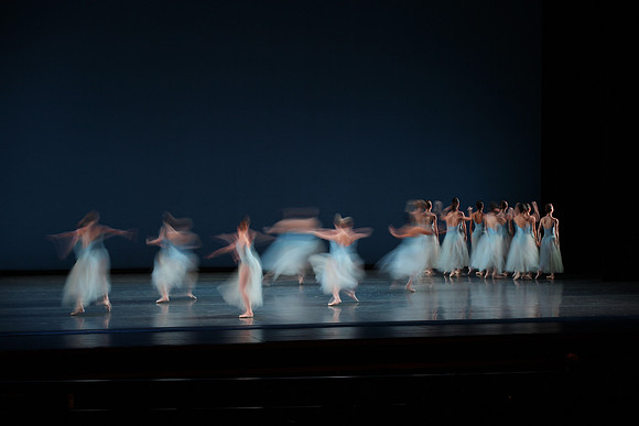 20170113_Seranade_Motion_Blur_PR_9C7C0047