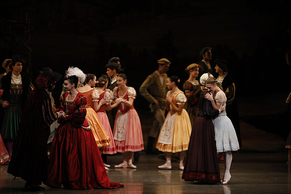 20161021_MCB_Giselle_Act1_Preformance_Arsht_73A0009