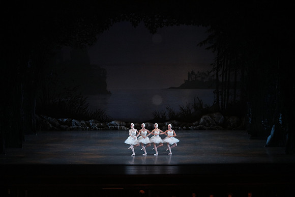 20151022_MCB_Swan_Lake_DR_WD_Arsht__75A7795