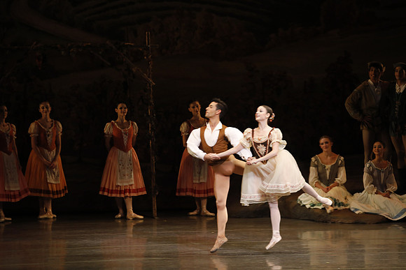 20161021_MCB_Giselle_Act1_Preformance_Arsht_73A0132