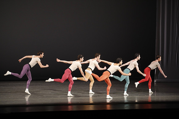 20170113_Glass_Pieces_Akhnaten_PR_MCB_Arsht_73A0742