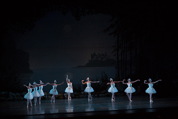 20151025_MCB_Swan_Lake_2Cast_Arsht_IMG_0106