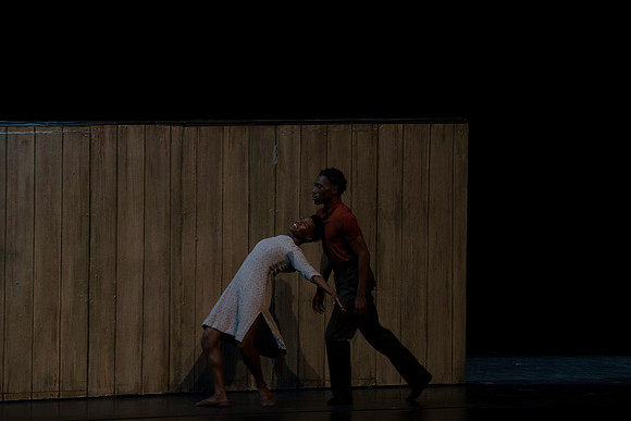 20170223_Alvin_Ailey_Walking_Mad_PR_Closeup_G3P1463
