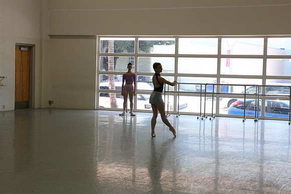 20150312_MCB_Raymonda_Variations_Studio_Lopez_Roma_9C7C7253