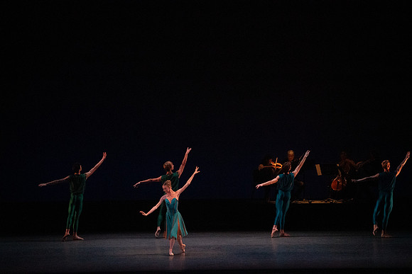 20240210_Winter_Mix_Paganini_in_Play_MCB_DSC1324