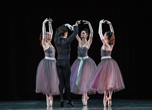 20180405_La Valse_Balanchine_Ravel__73A4553