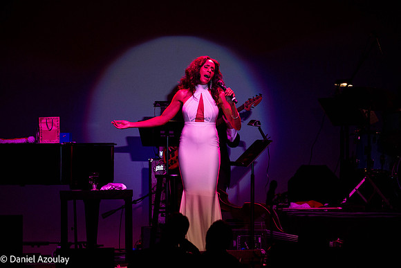 20201219_Deborah_Cox_9C7C4113