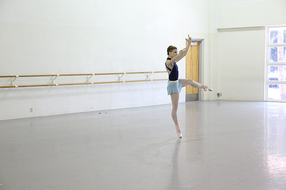 20150312_MCB_Raymonda_Variations_Studio_Lopez_Roma_9C7C7232
