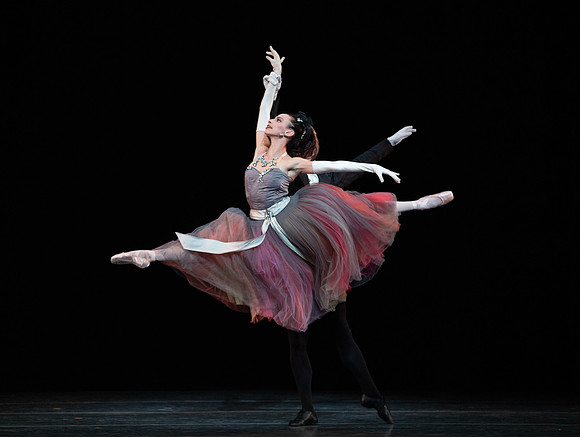 20180405_La Valse_Balanchine_Ravel__73A4308