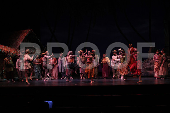 20150226_The_Pearl_Fisher_Act_29C7C0741
