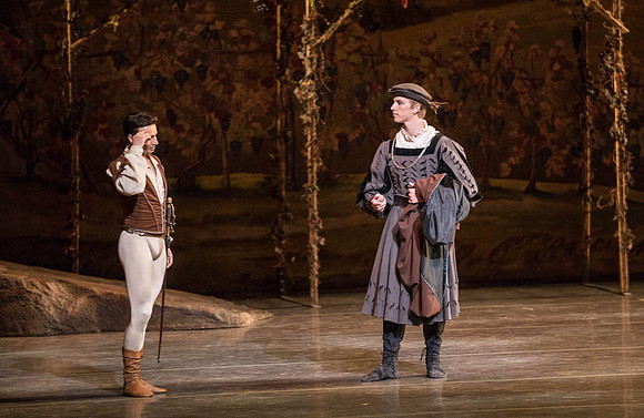 20161022_MCB_Giselle_Act1_2Cast_Tricia_Arsht_Arsht_73A5617