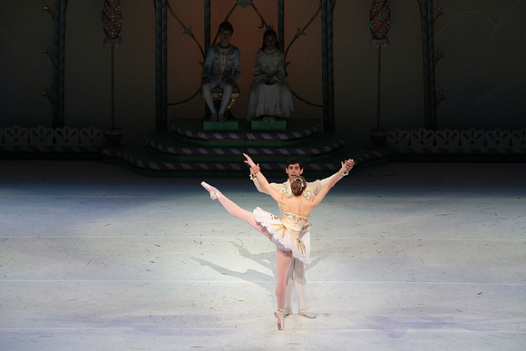 20141229_Nutcracker_WPB_PasDeDeux_CG3P2953