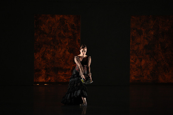 20150212_Carmen_Dress_Reh_9C7C1054