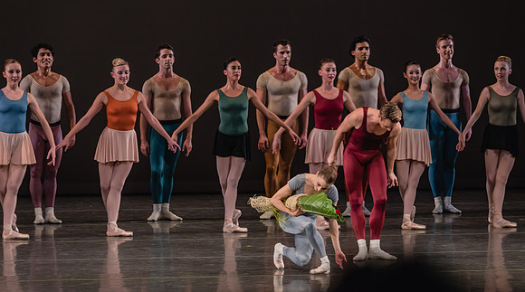 20170113_Glass_Pieces_Akhnaten_PR_MCB_Arsht_73A2061