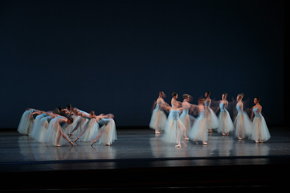 20170113_Seranade_Motion_Blur_PR_9C7C0325
