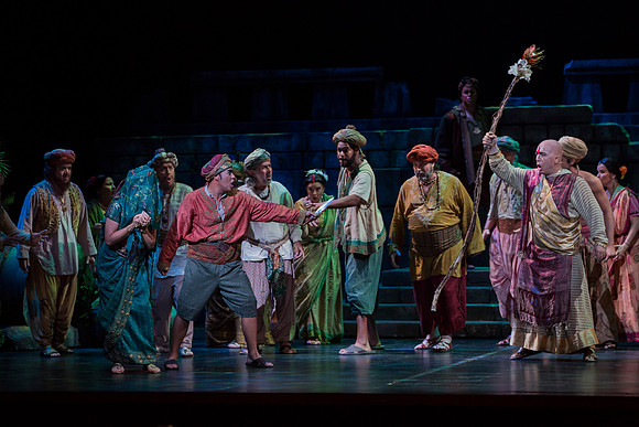 20150226_The_Pearl_Fisher_Act_39C7C2321