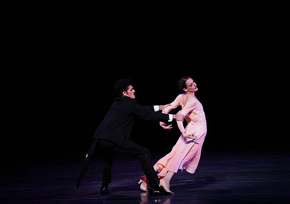 20150108_MCB_9_Sinatra_Dress_Hear_the_Dance_CG3P0261