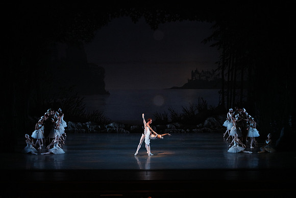 20151022_MCB_Swan_Lake_DR_WD_Arsht__75A7287