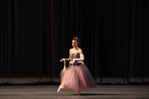 20180406_La_Valse_Motion_Blur_Balanchine_73A6937