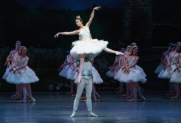 Swan Lake 2 Cast  for Amber double cheque it Tricia 1172