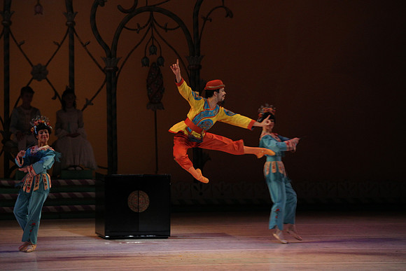 20141223_Nutcrackers_Arsht_A__CG3P0871