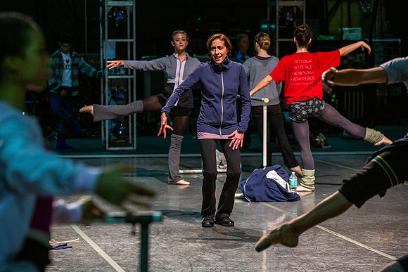 20131116_Company_Class_Kravis__C7C5659_Keyworded