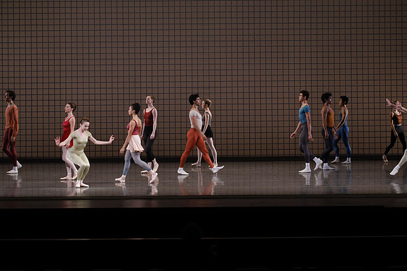 20170113_Glass_Pieces_no Makeup_DR_MCB_Arsht__73A0451