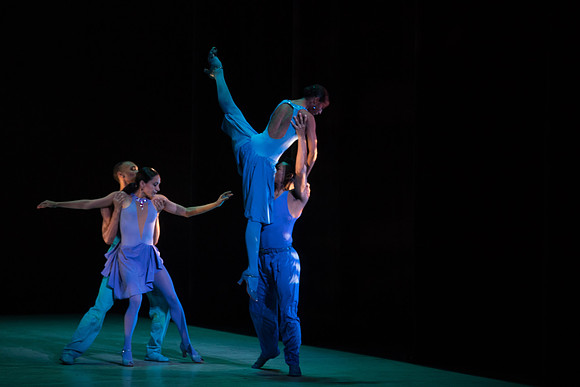 20170225_Alvin_Ailey_The_Winter_in_Lisbon_PR_Closeup_73A1109